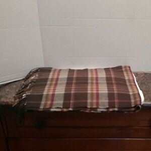 UNISEX "HERITAGE OF SCOTLAND" Cashmere Scarf...NEW